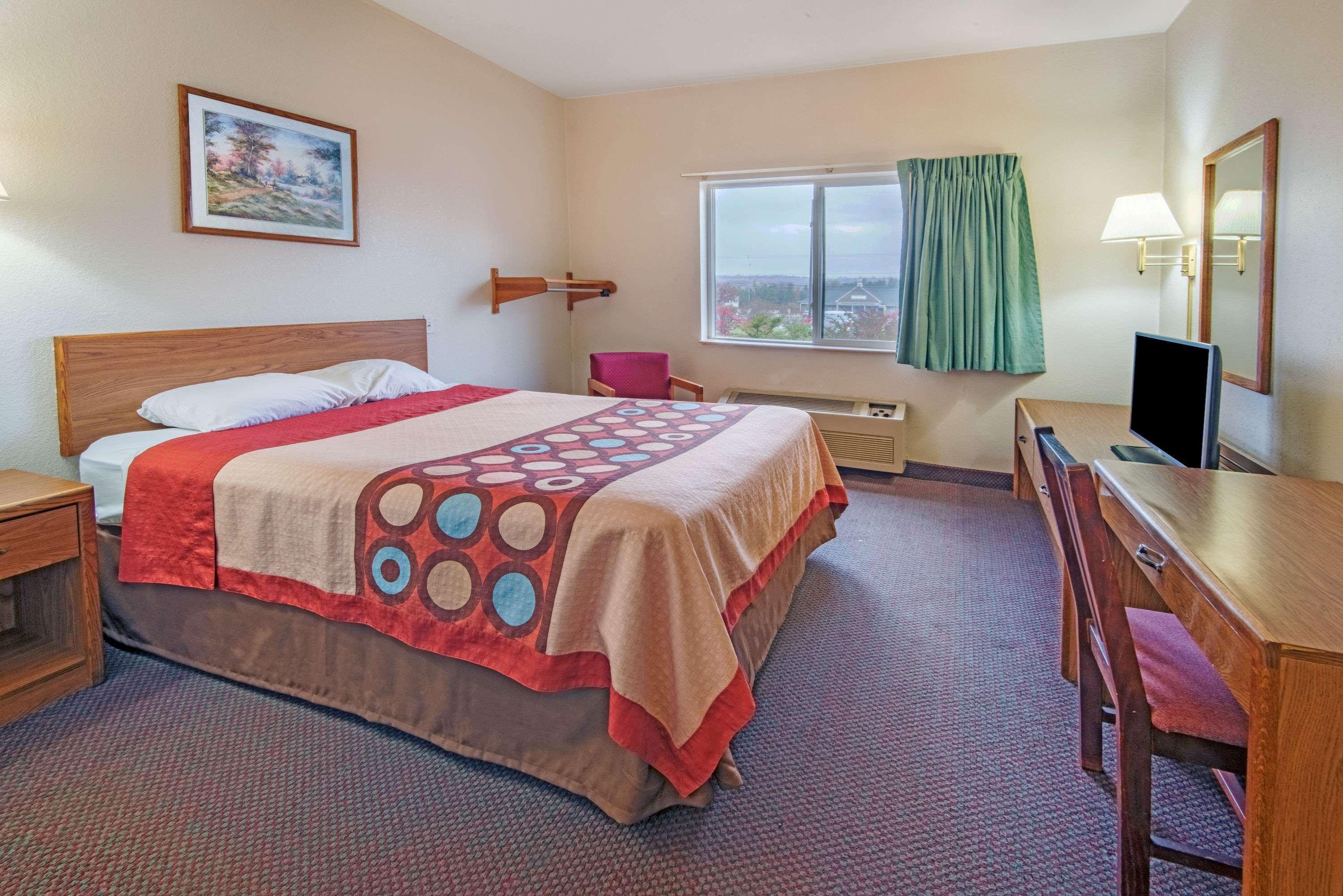 Hotel Super 8 By Wyndham Richfield Cleveland Esterno foto